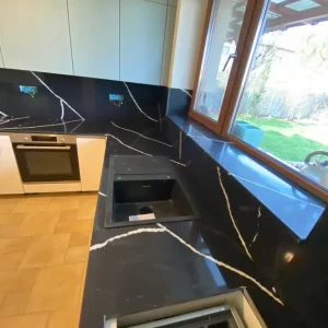 Blat Bucatarie din Cuarț Negru
